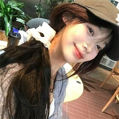 大明湖畔有人家